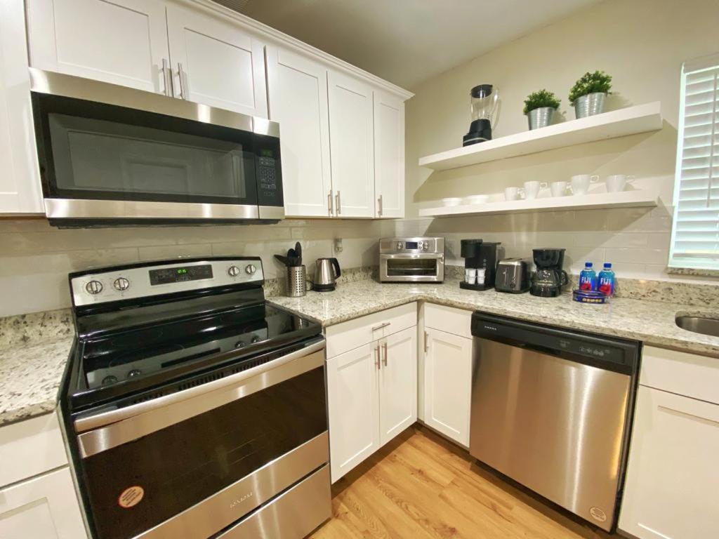 *New*Sunshine Gorgeous- 3Bd/2Ba -Private Backyard! Port Orange Exterior foto